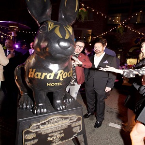 Rock N Roll Rabbit- Hard Rock Hotel- Erick Diaz