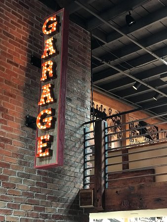 garage-kitchen-bar The Shout! House live entertainment in 4th avenue in Gaslamp Quarter