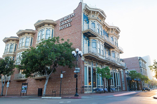 HORTON-GRAND-HOTEL The Melt Gaslamp in 5th avenue